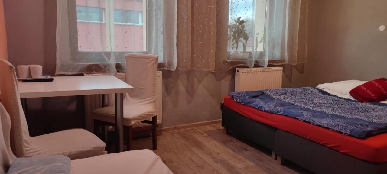 Noclegi Centrum Jelenia Góra Extérieur photo